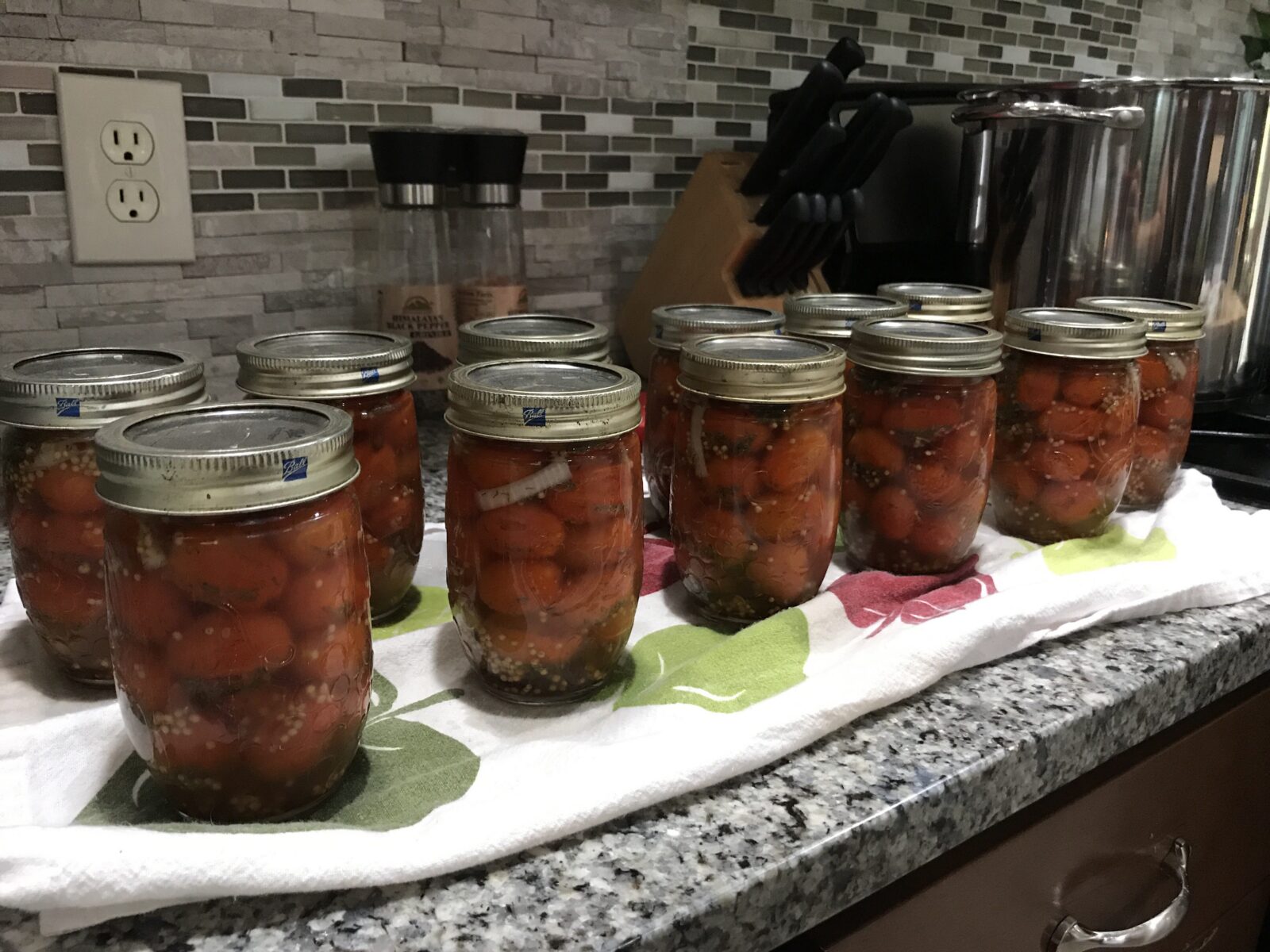 Mason jar canned cherry tomatoes