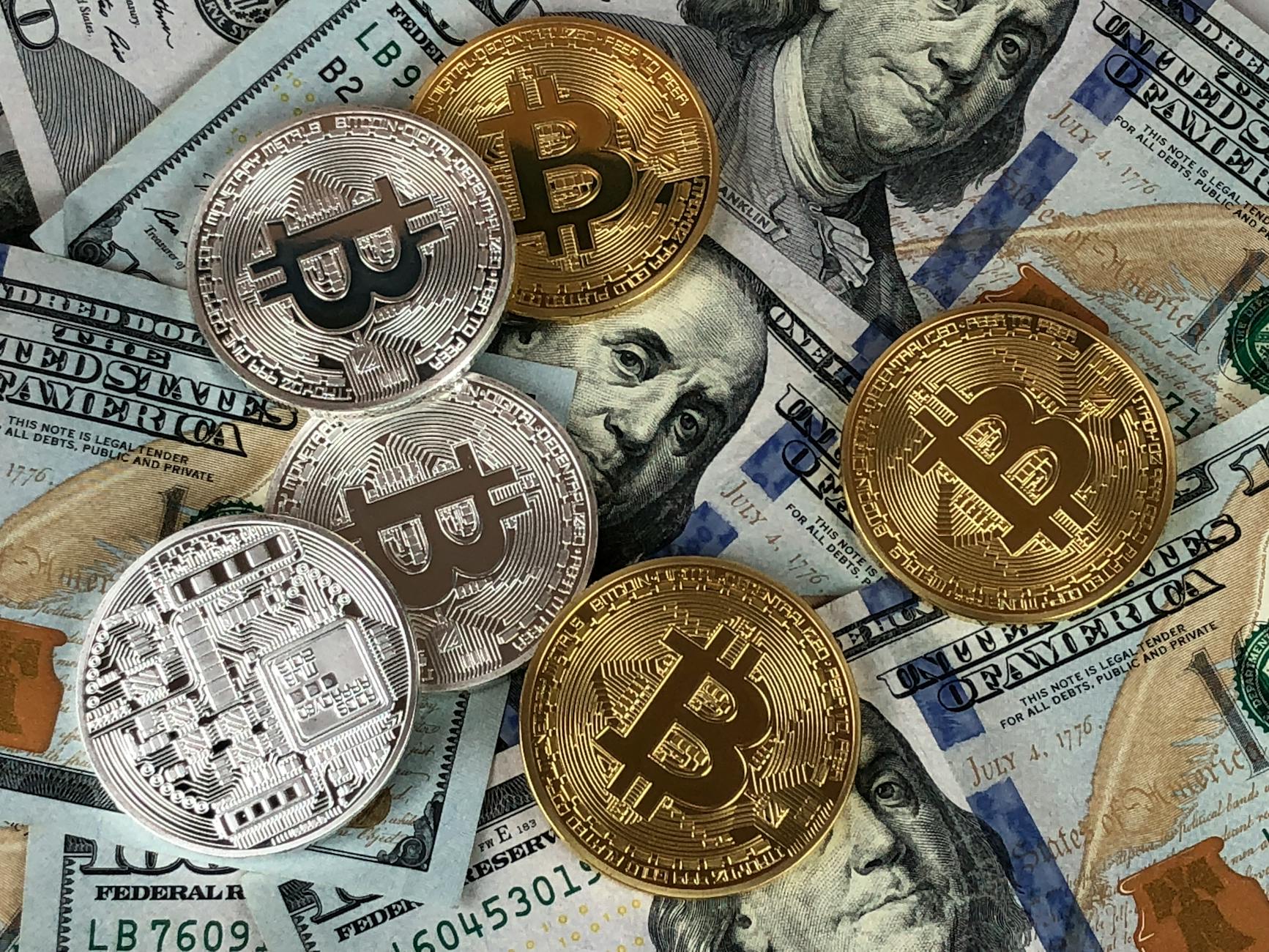 round silver and gold coins Challenges of Cryptocurrency Operations in Enterprises and Solutions for Smooth Crypto Integration