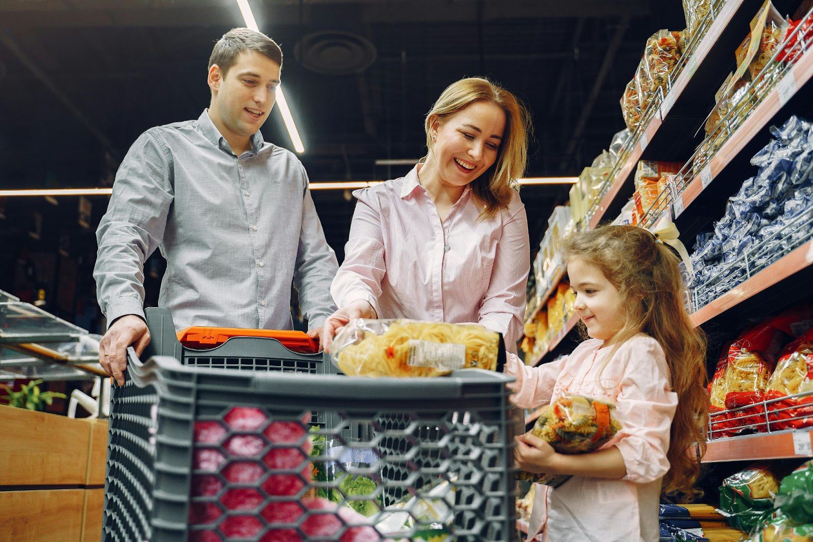 Shaving Dollars From Your Grocery Bills: Shopping Tips to Save Money