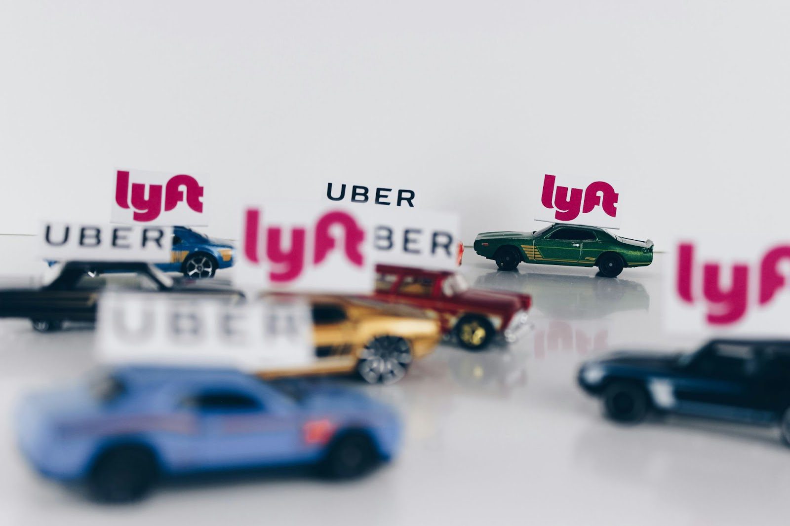 The Pros and Cons of Rideshare Services