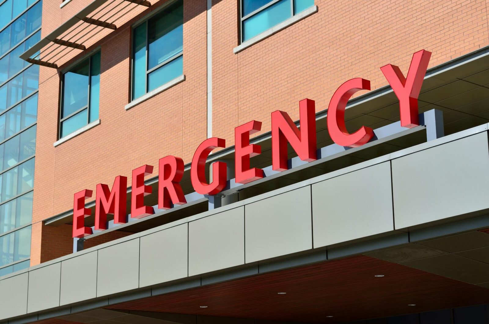 emergency signage What to Do If You're Injured Through No Fault of Your Own