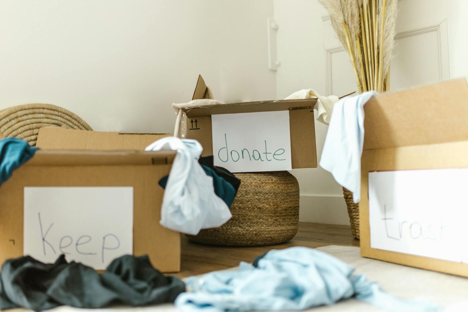 boxes on the floor Tips for Your Next Move, Including Using Legit HomeVestors