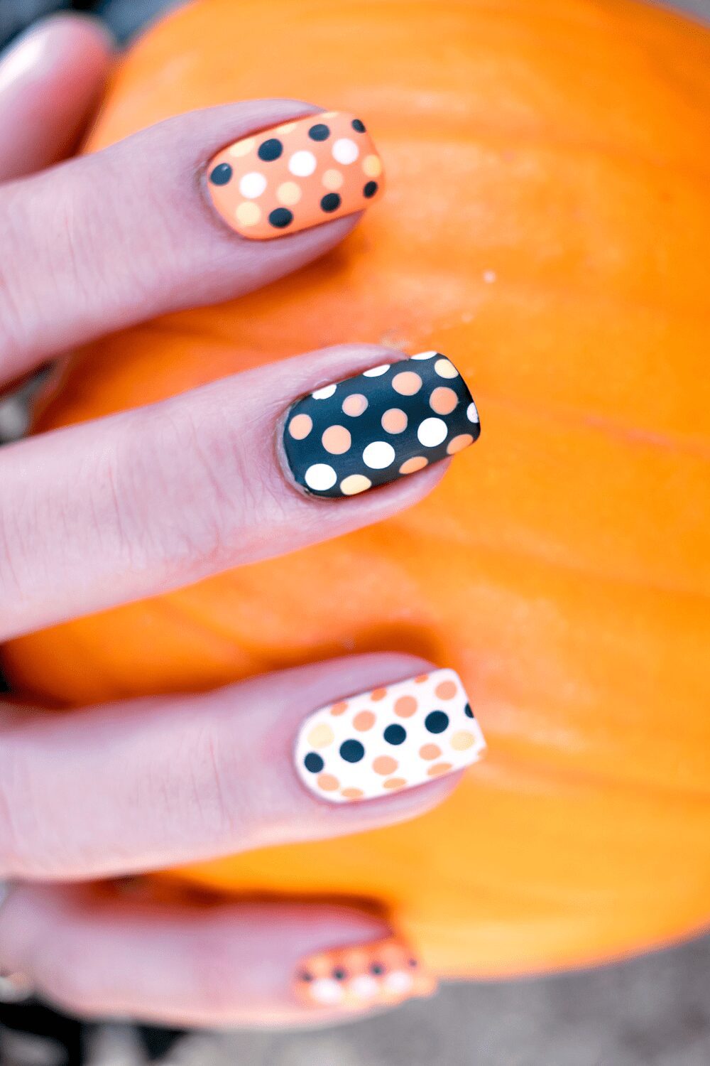 150+ Stunning Fall Nails Ideas to Inspire Your Next Manicure